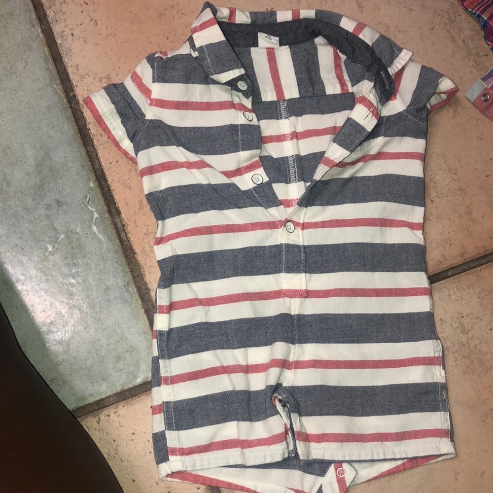 Baby Gap onesie